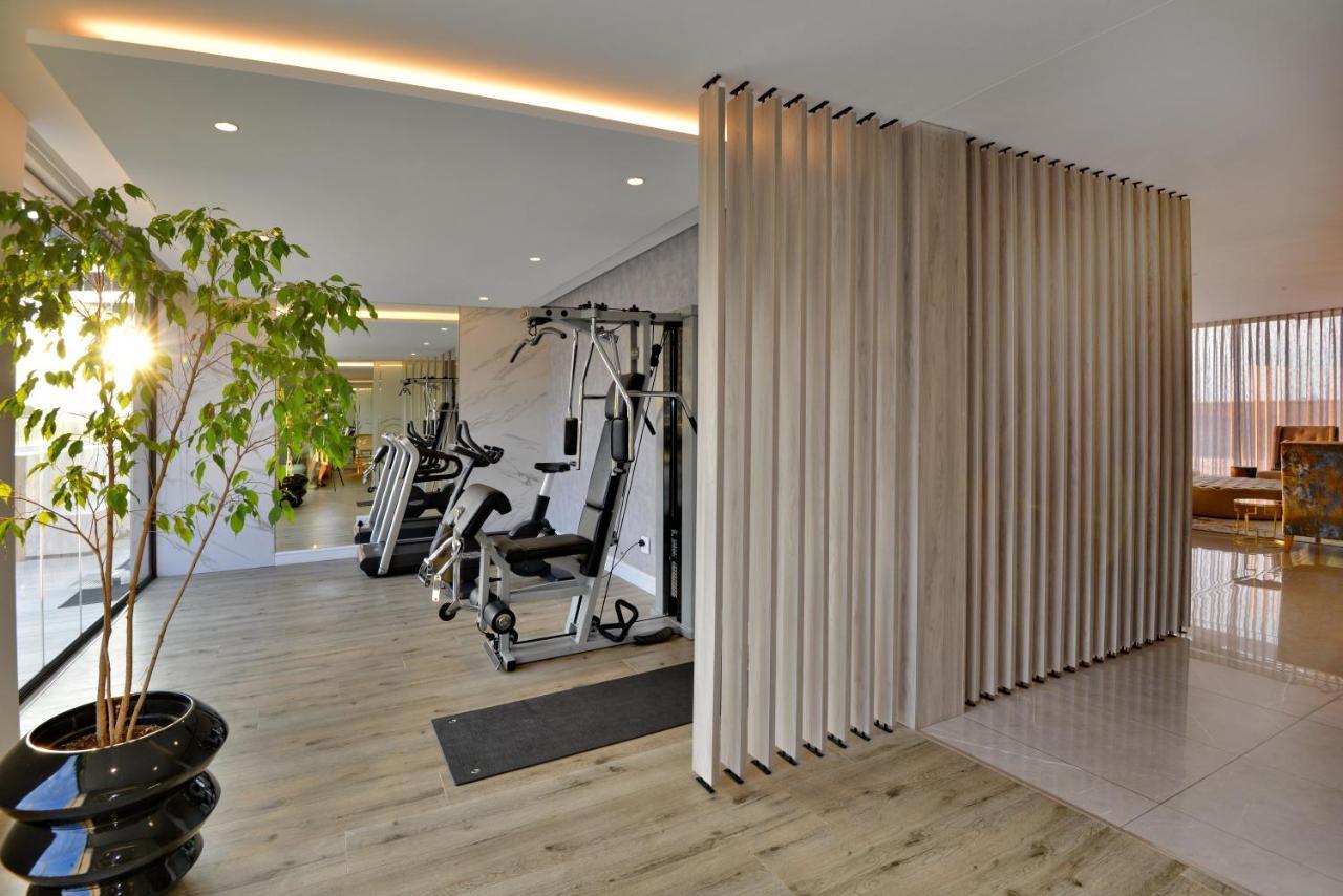 The Houghton Hotel, Spa, Wellness & Golf Johannesburg Exterior photo A room divider