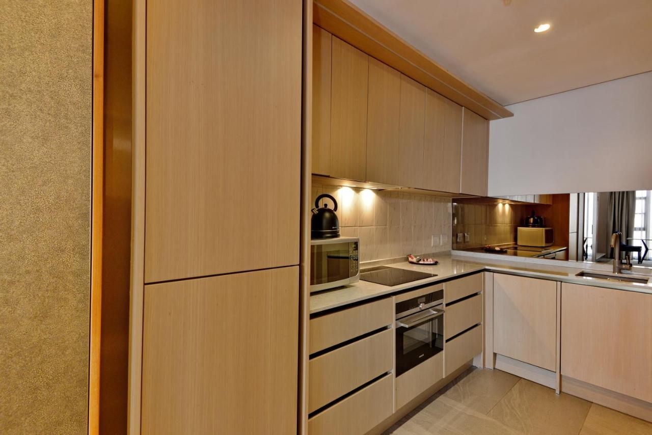 The Houghton Hotel, Spa, Wellness & Golf Johannesburg Exterior photo A kitchen in a private home